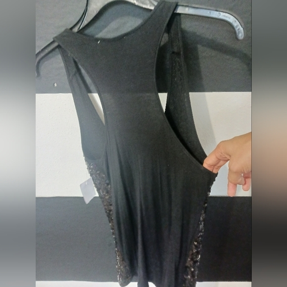 NEW Charlotte Russe Women Black sequined tank tee top - Picture 10 of 10